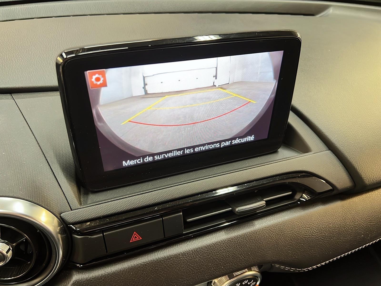 Mazda MX-5 RF GT CUIR NAV 2023 - image #17