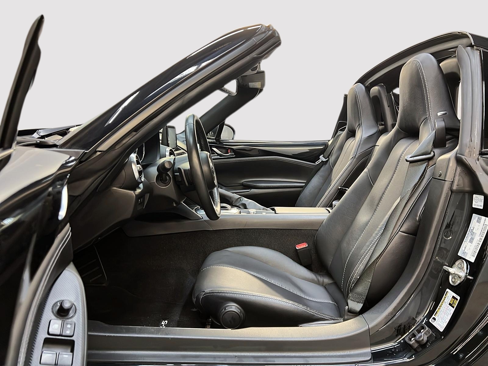 Mazda MX-5 RF 2023 - Image #10