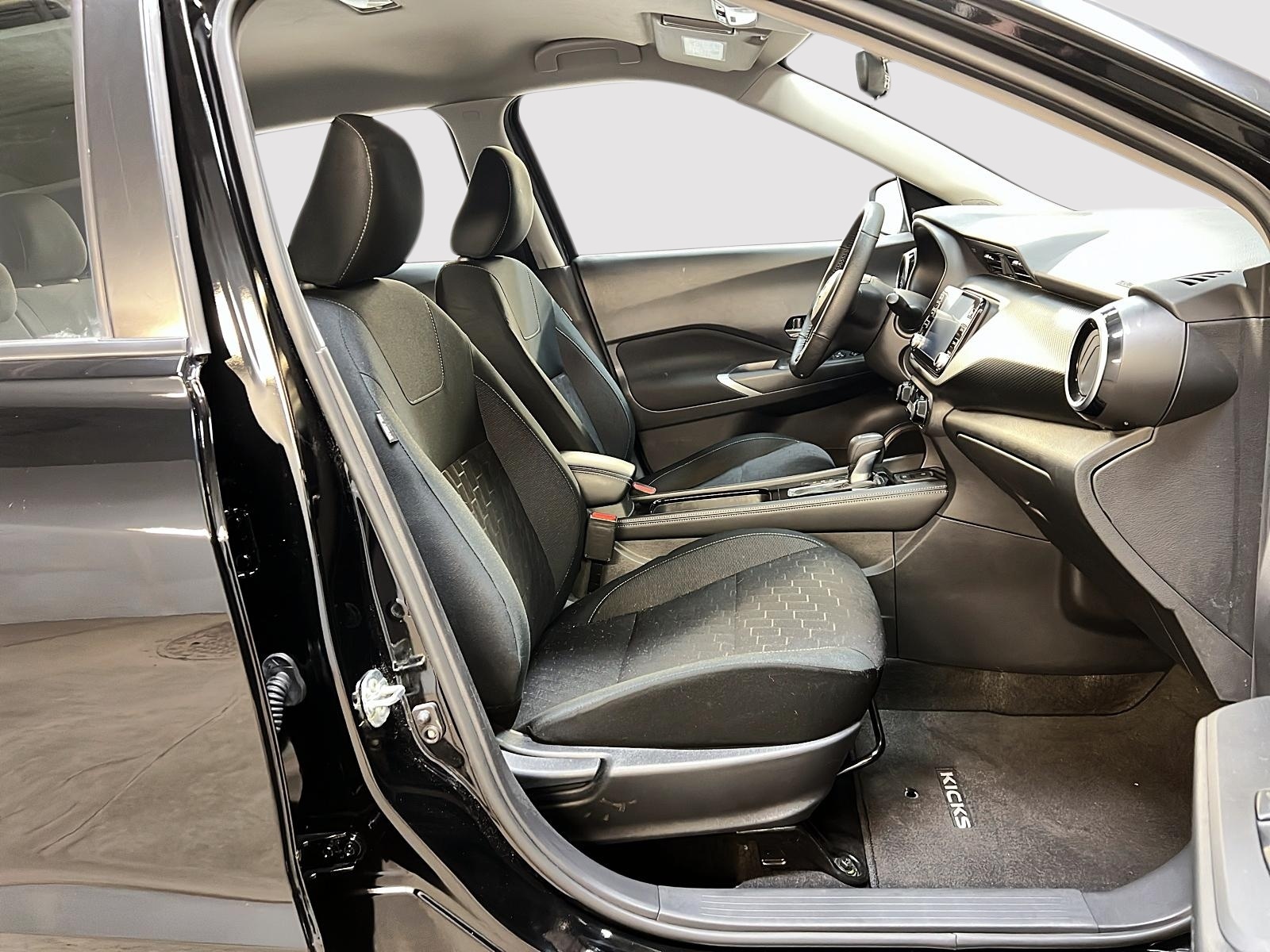 Nissan Kicks SV 2024 — photo 8