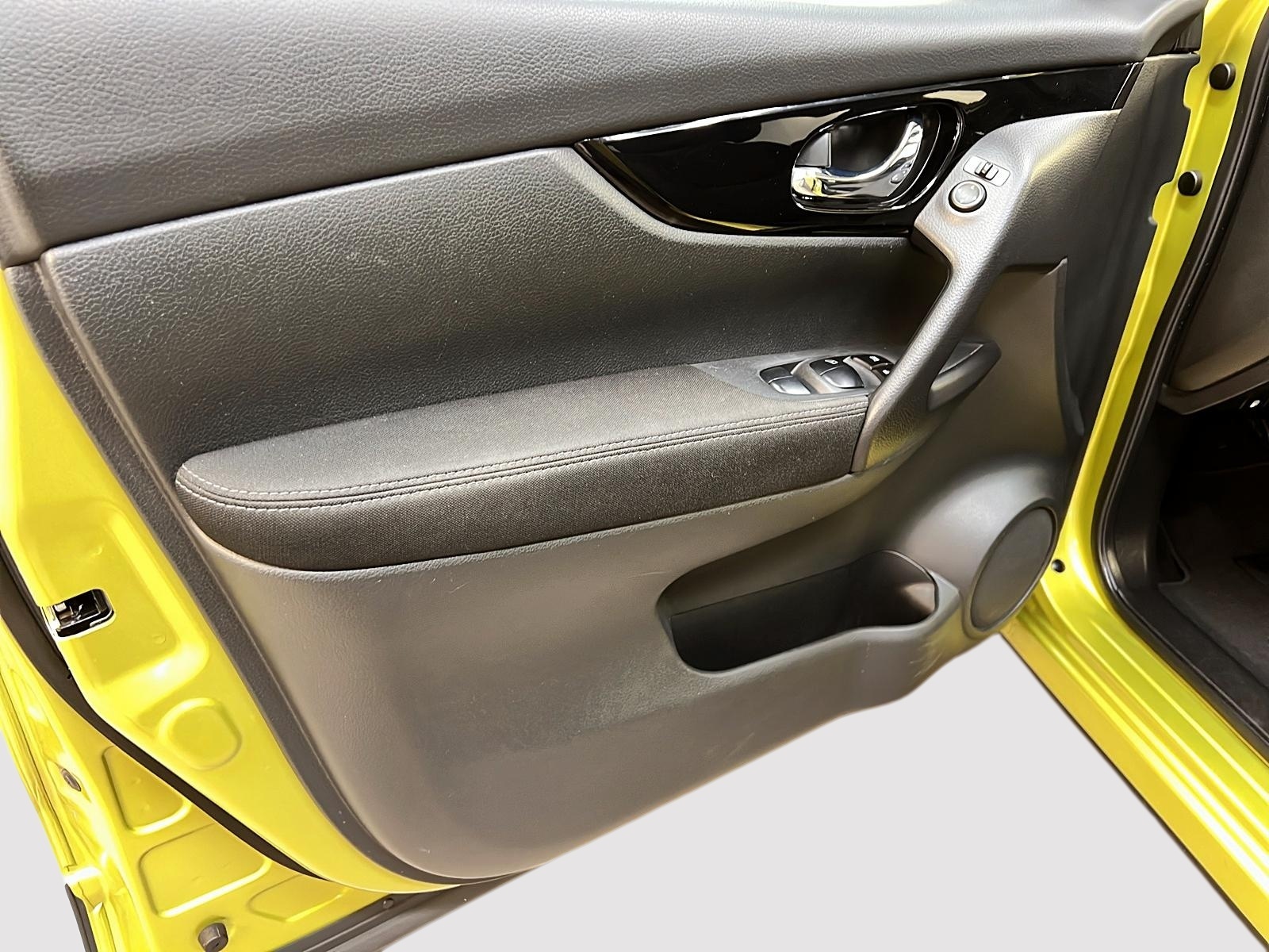 Nissan Qashqai 2019 - Image #24