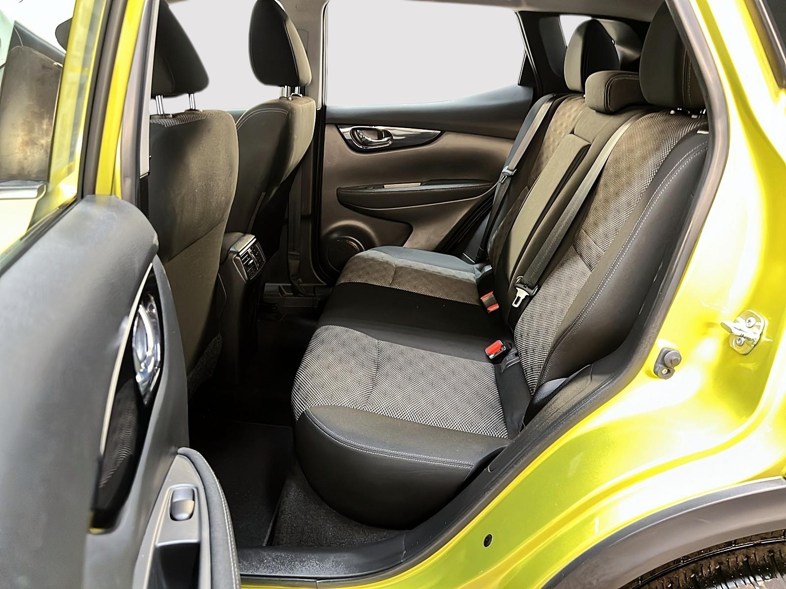 Nissan Qashqai SV TOIT 4RM 2019 - image #9