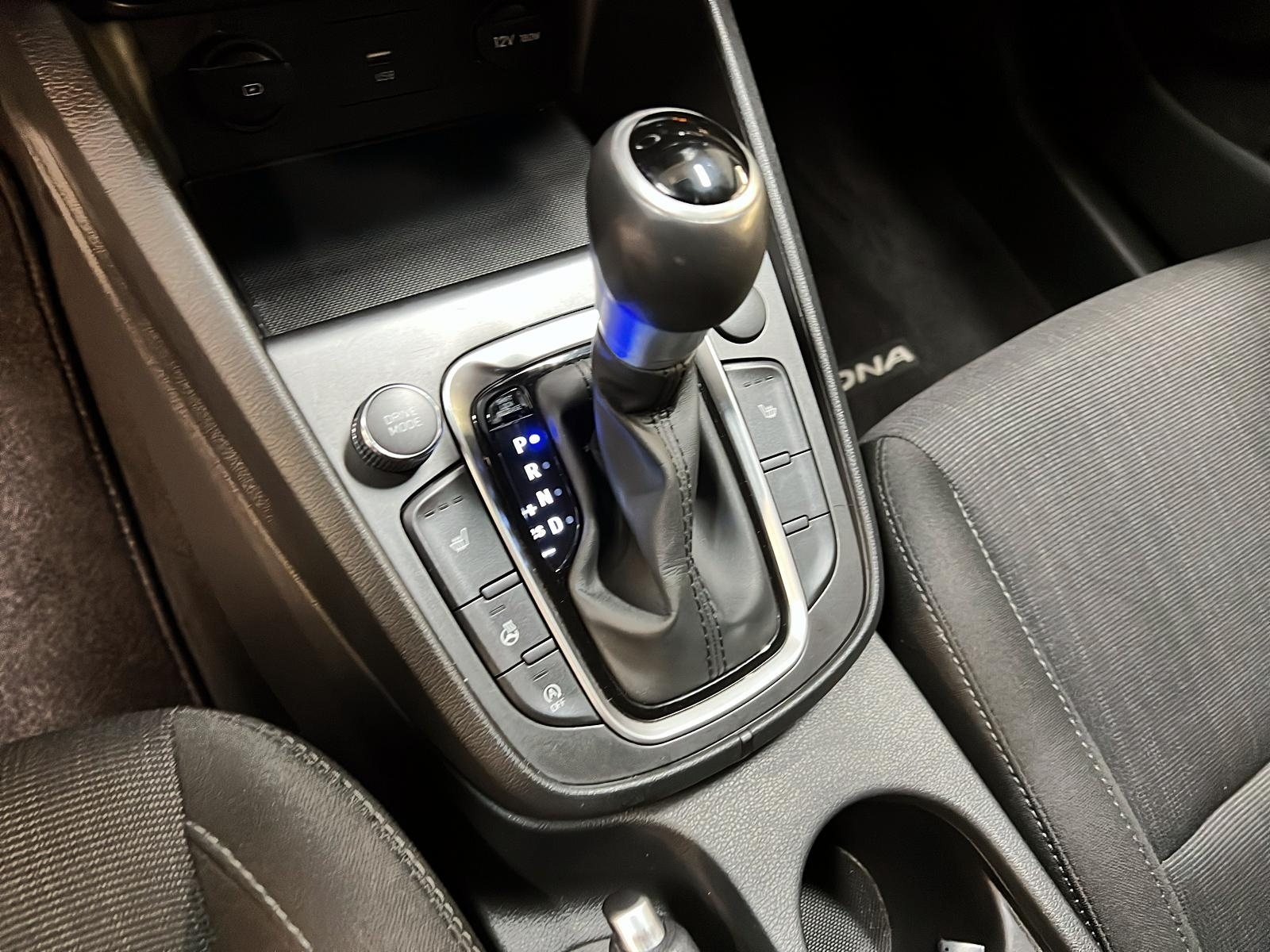 Hyundai Kona PREFERRED 2023 - image #13