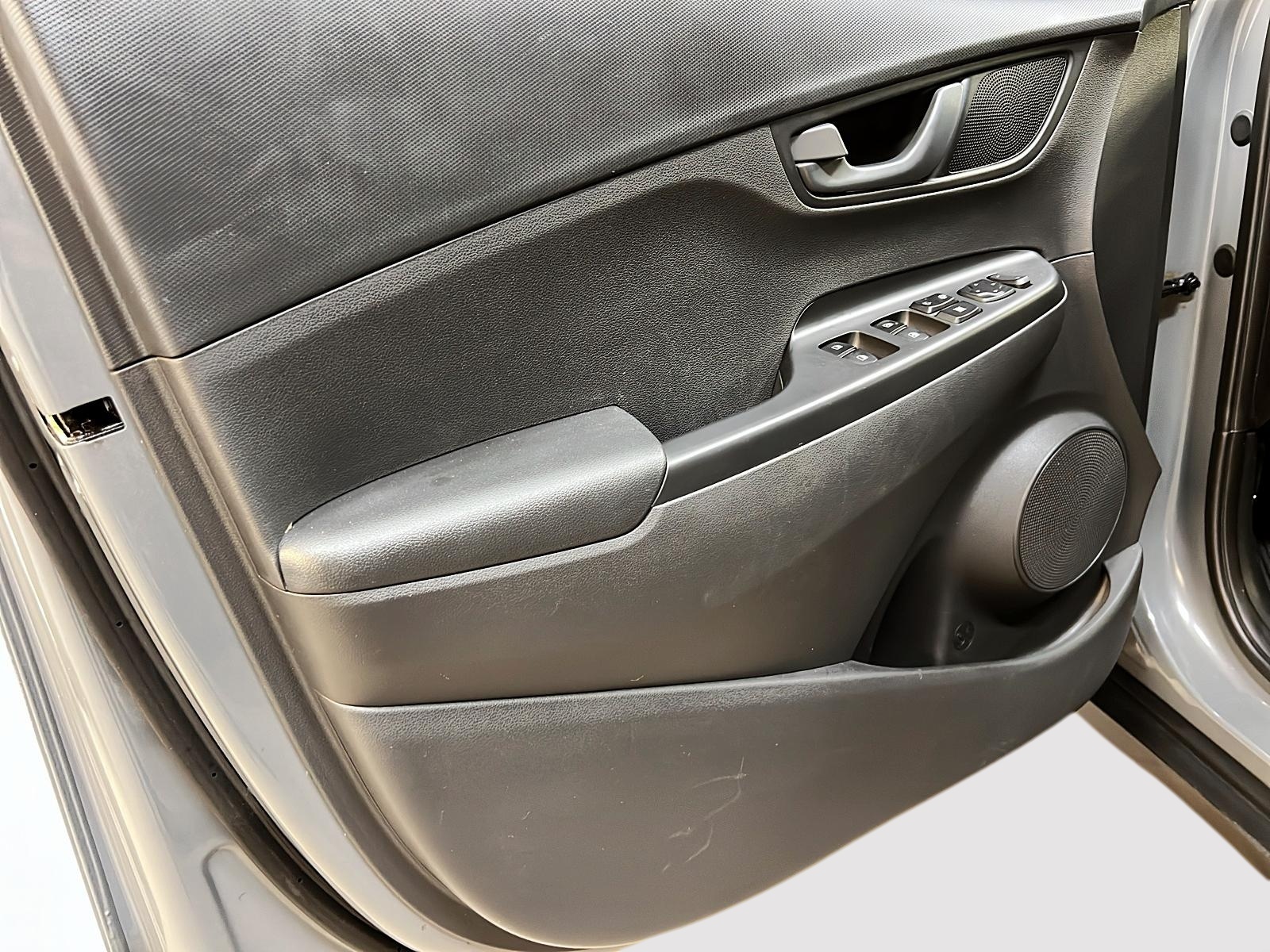 Hyundai Kona PREFERRED 2023 - image #22