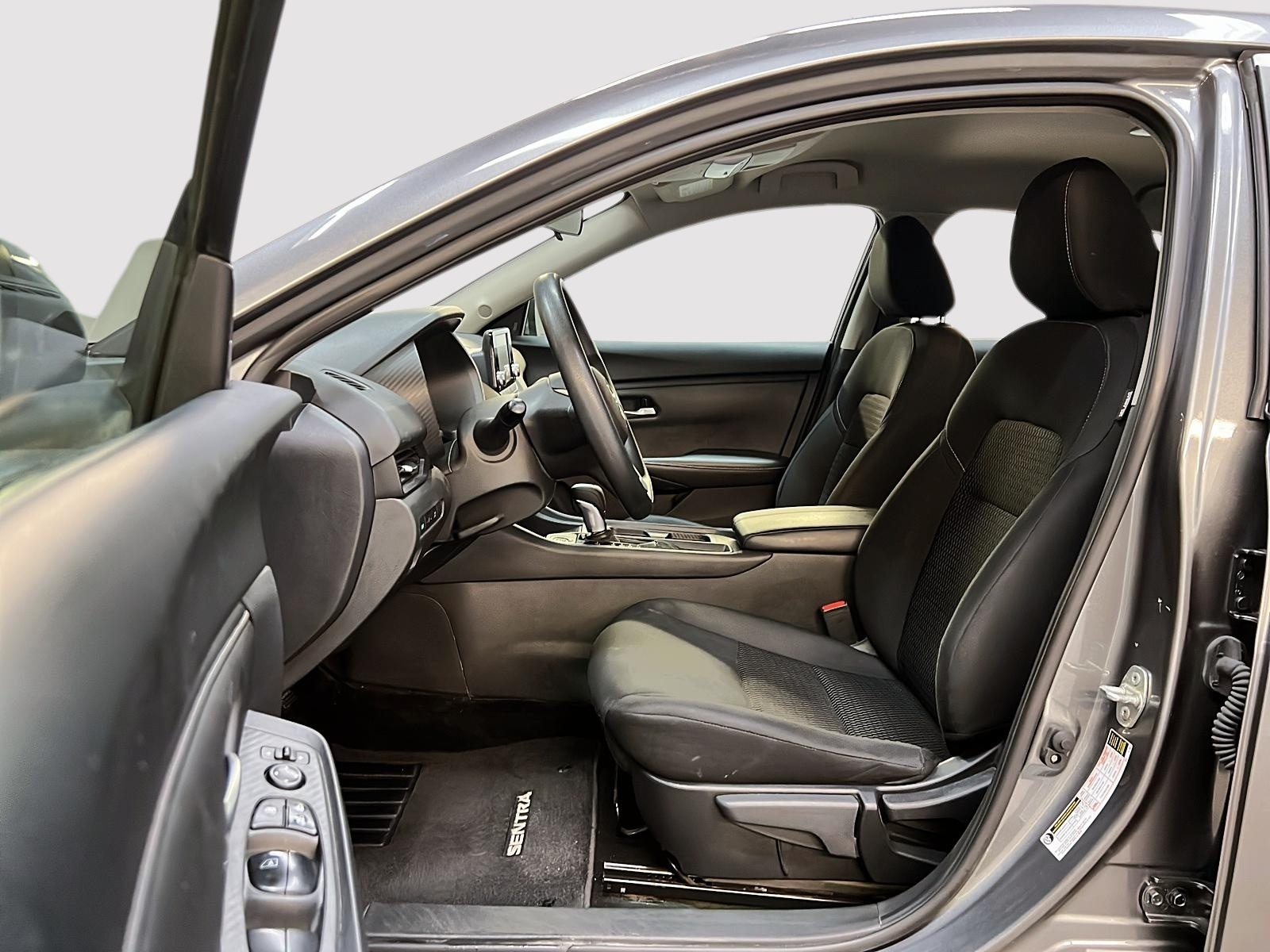 Nissan Sentra S PLUS 2023 - image #7