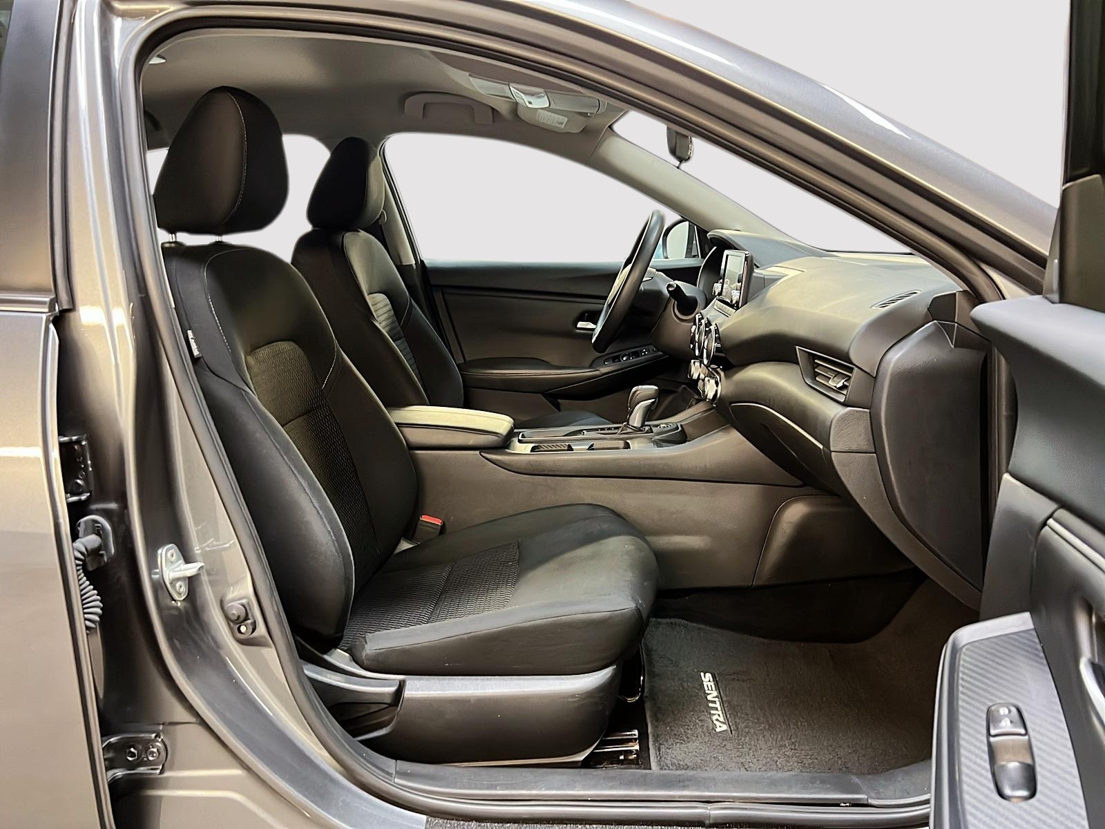 Nissan Sentra S PLUS 2023 - image #8
