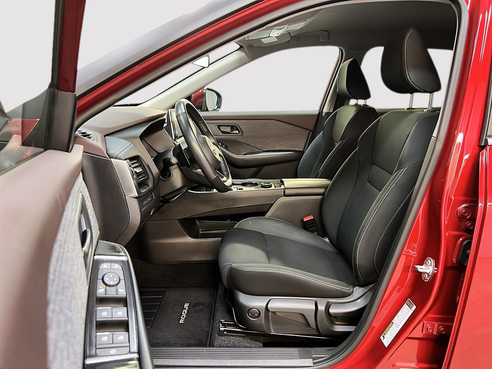 Nissan Rogue 2023 - Image #7