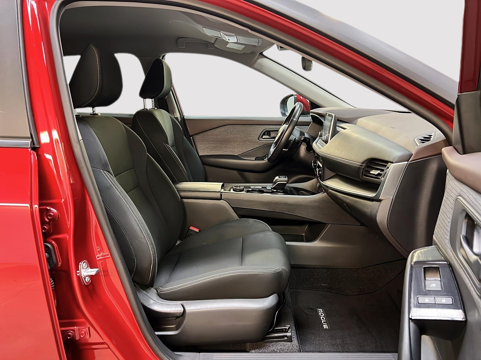 Nissan Rogue 2023 - Image #8