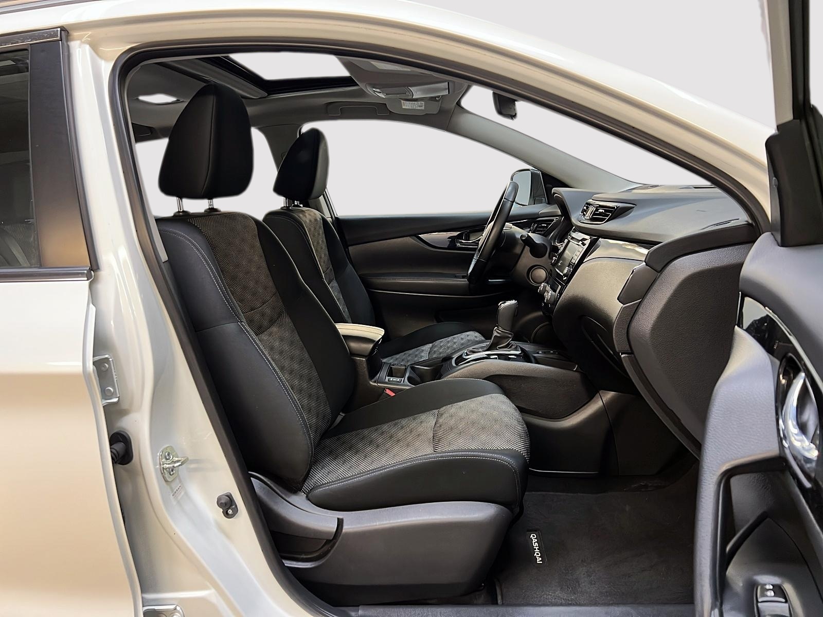 Nissan Qashqai 2023 - Image #8