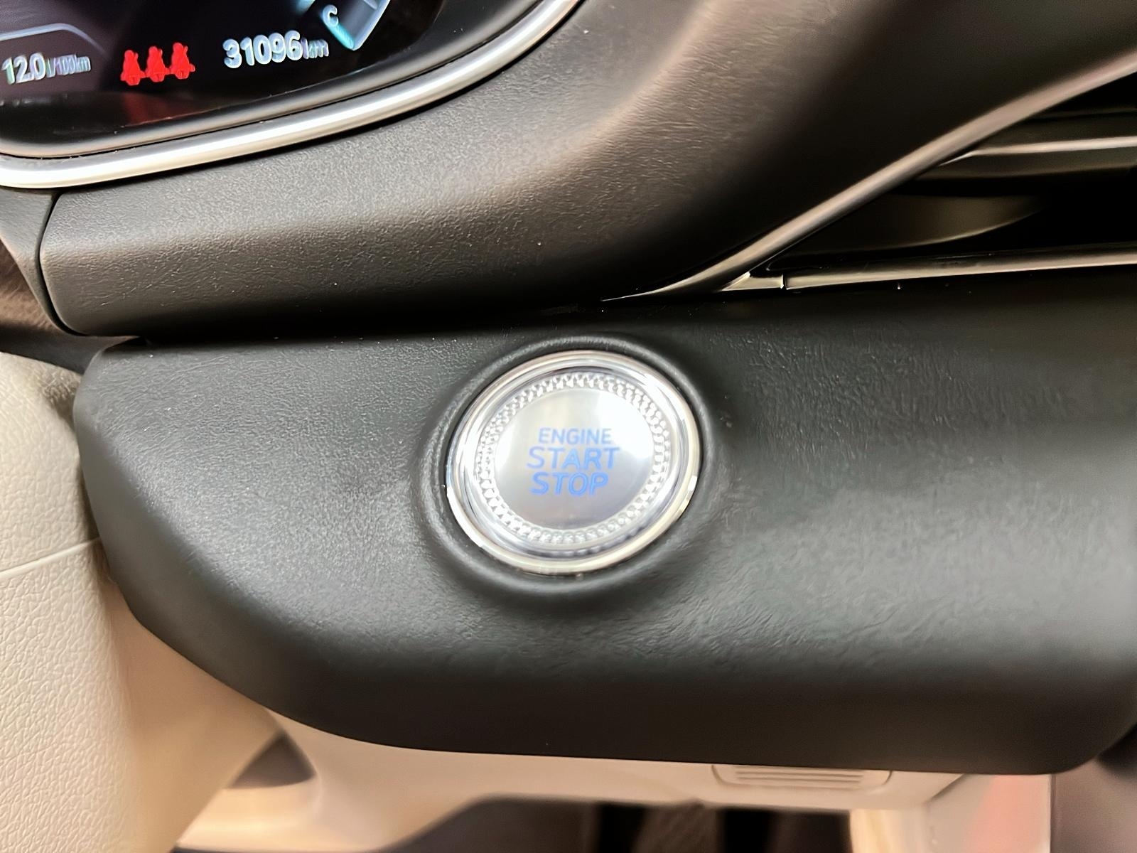 Genesis GV80 PRESTIGE 3.5T CUIR TOIT NAV 4RM 2024 - image #22