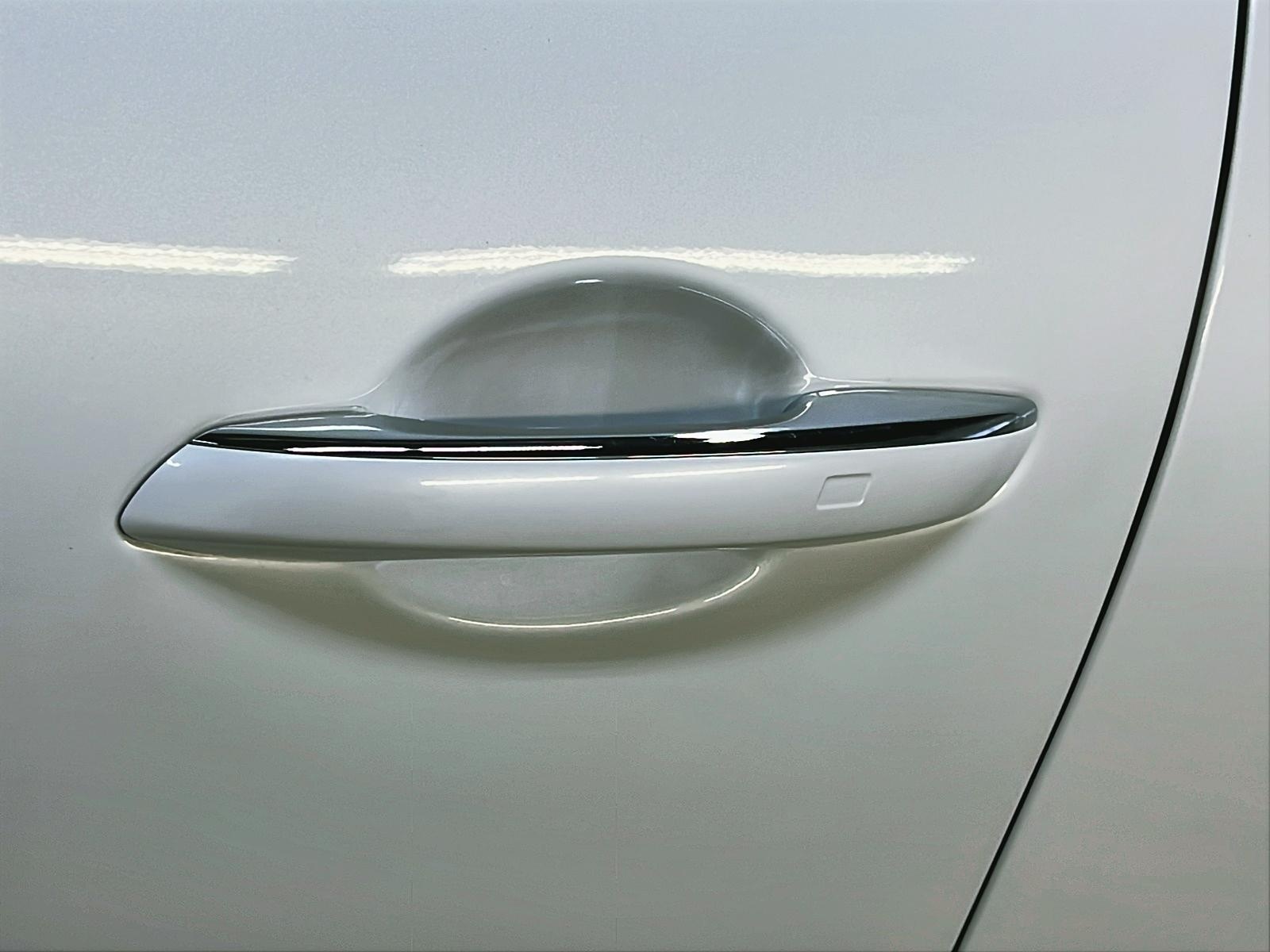 Genesis GV80 PRESTIGE 3.5T CUIR TOIT NAV 4RM 2024 - image #29