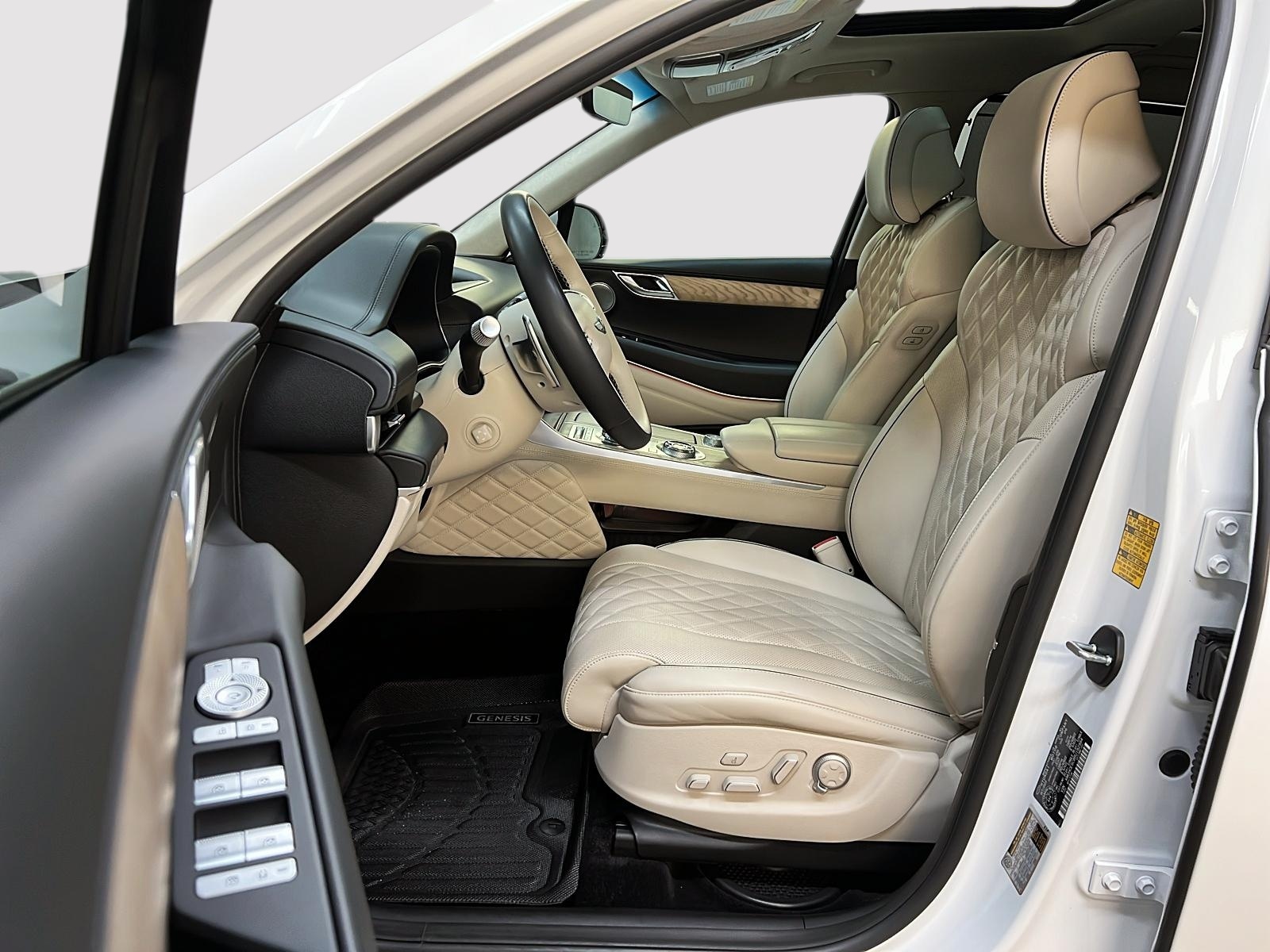 Genesis GV80 PRESTIGE 3.5T CUIR TOIT NAV 4RM 2024 - image #7