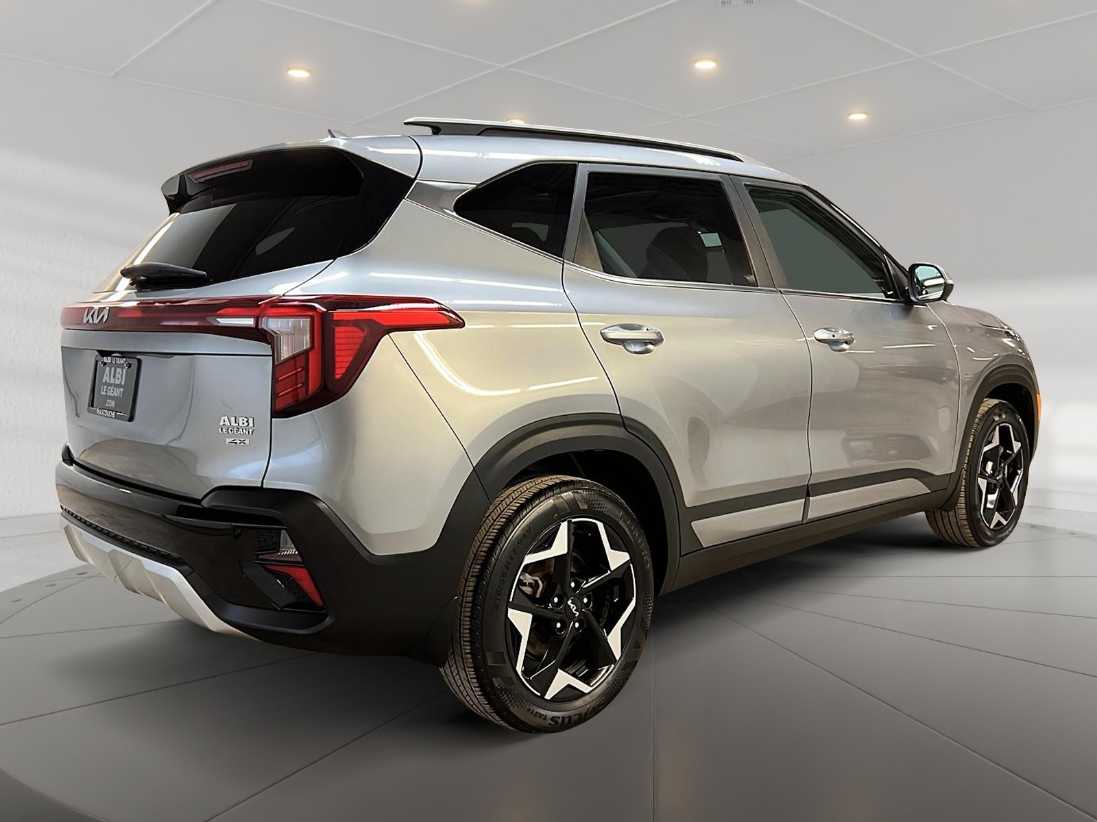 Kia SELTOS EX PREMIUM CUIR TOIT NAV 4RM 2024 - image #4