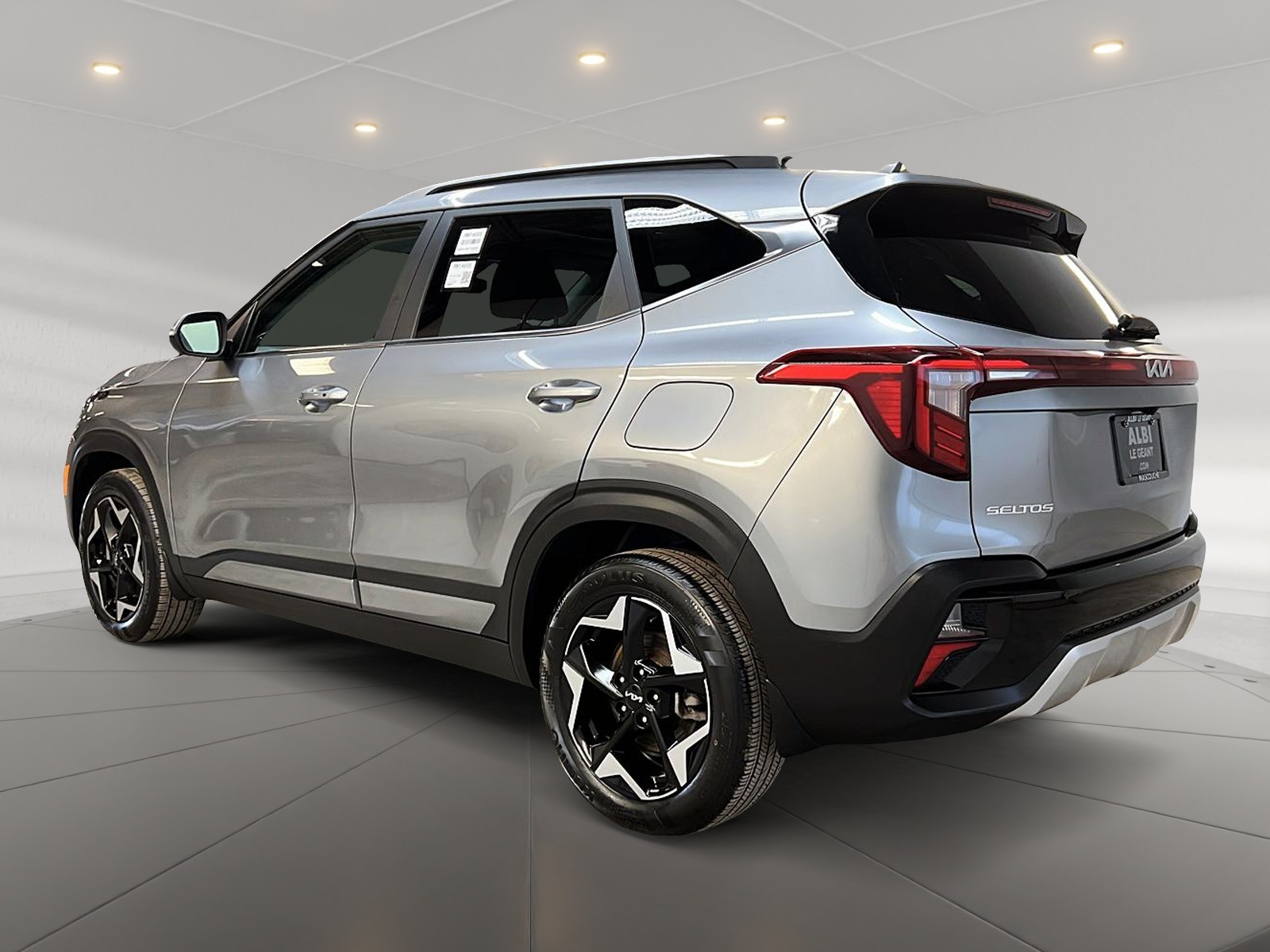 Kia SELTOS EX PREMIUM CUIR TOIT NAV 4RM 2024 - image #6
