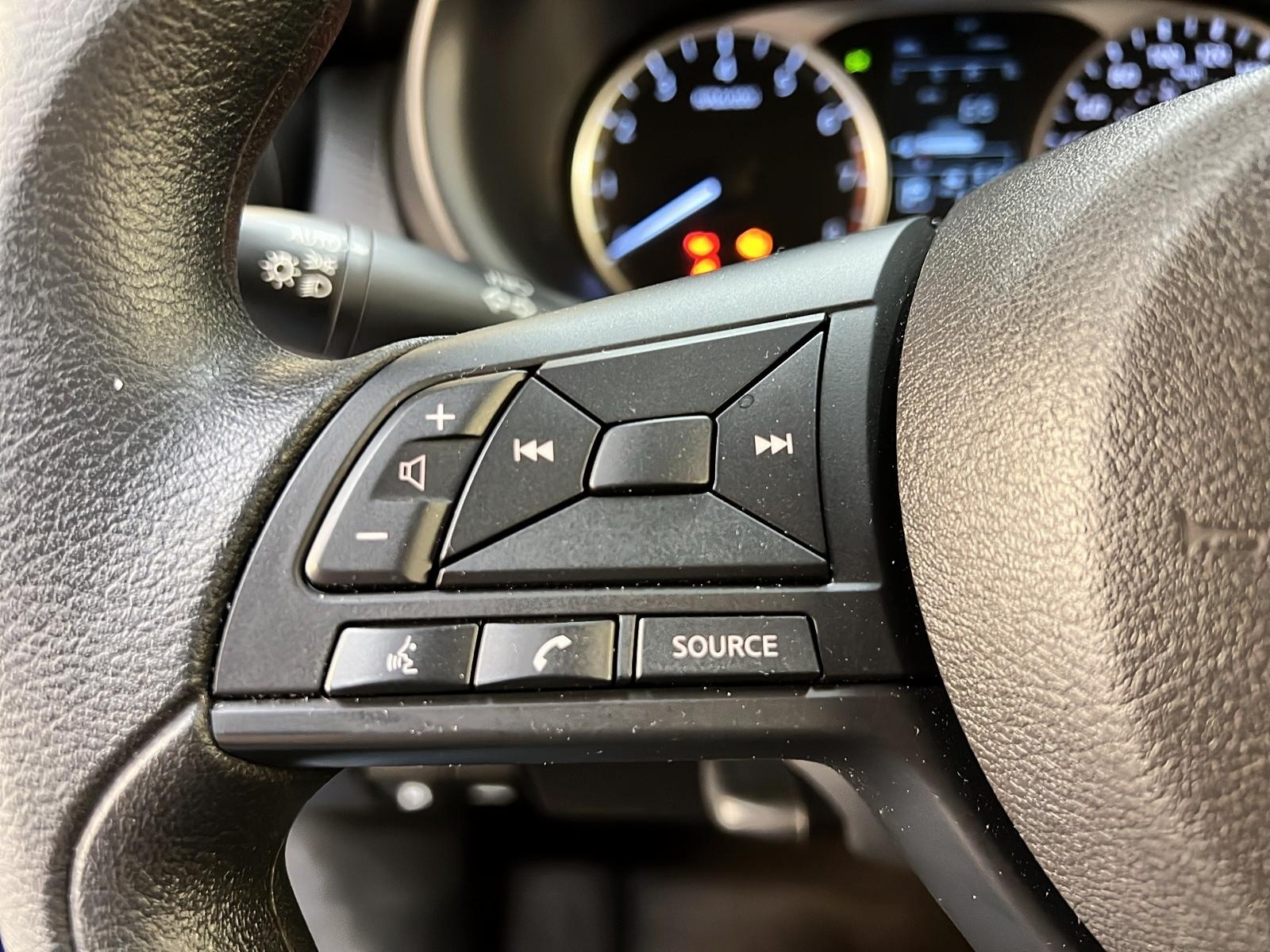 Nissan Kicks S 2024 - image #19