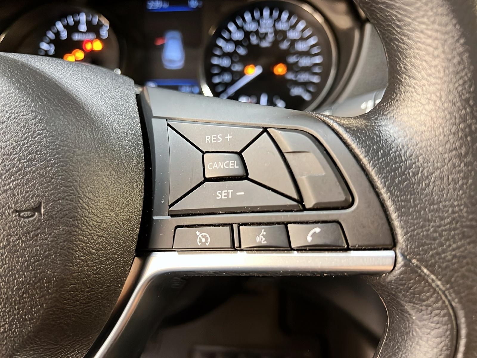 Nissan Qashqai S 4RM 2023 - image #18