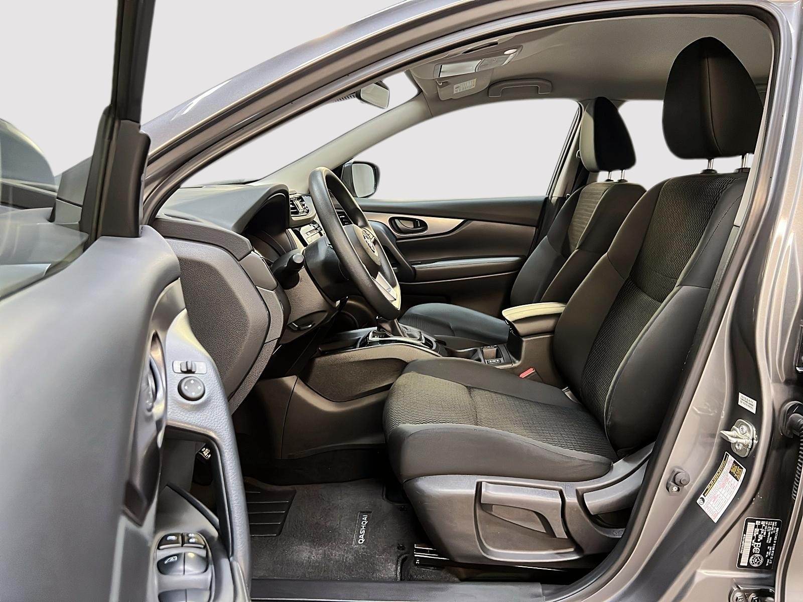 Nissan Qashqai S 4RM 2023 - image #7