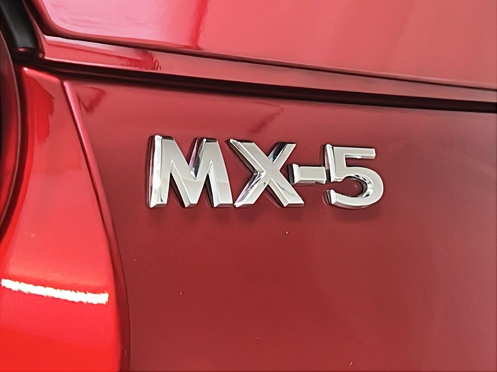 Mazda MX-5 2022 - Image #26