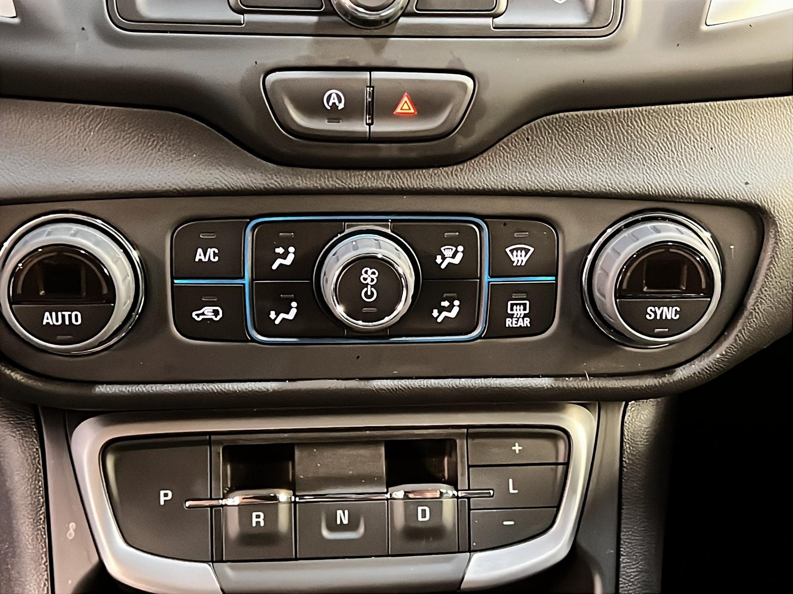 GMC Terrain 2024 - Image #15