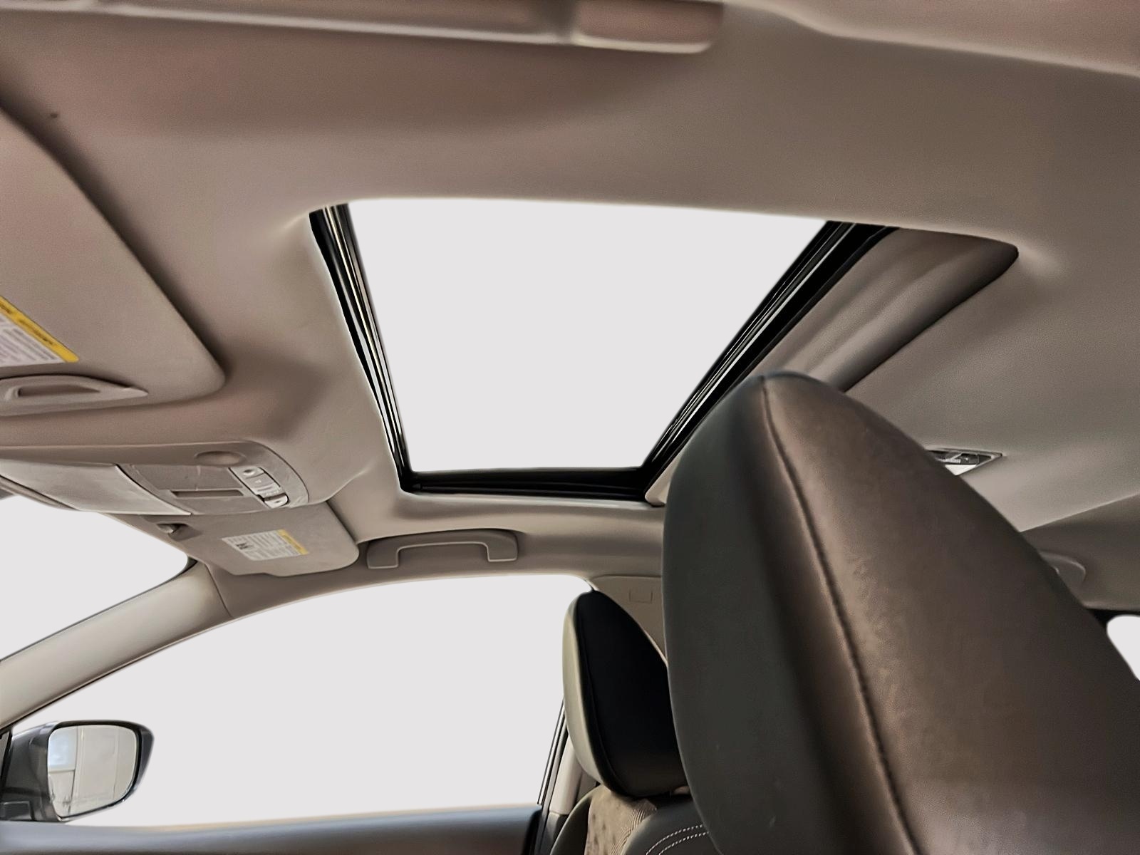 Nissan Qashqai SV TOIT 4RM 2023 - image #10