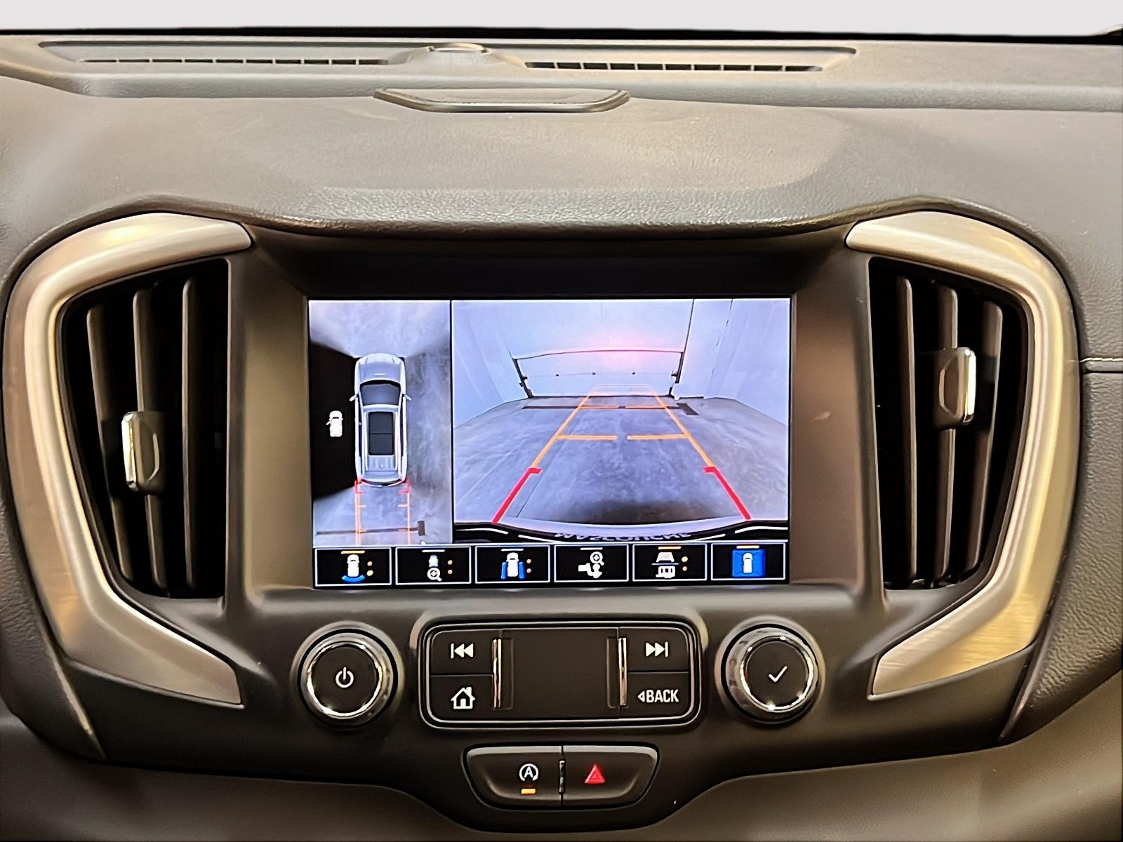 GMC Terrain DENALI CUIR TOIT PANO NAV 4RM 2024 - image #20