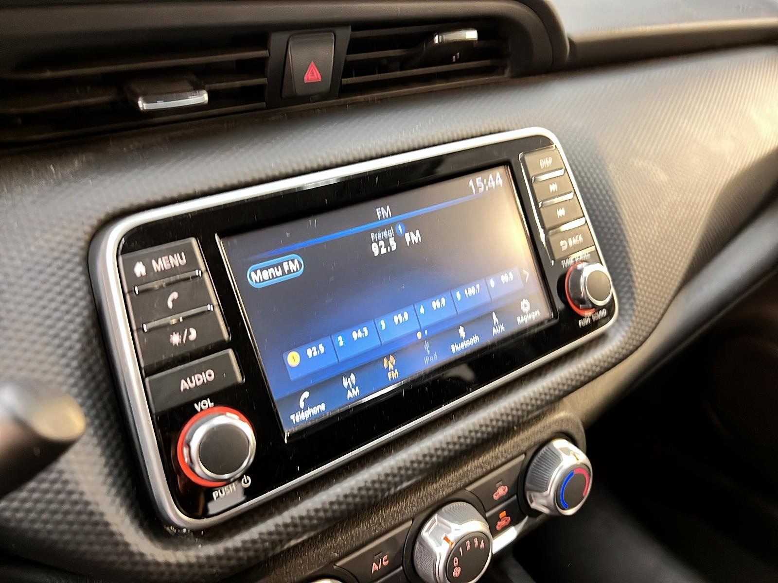 Nissan Kicks S 2024 - image #15