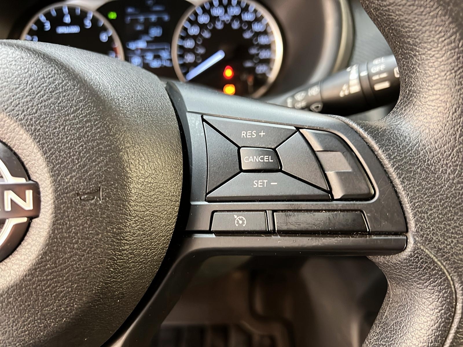 Nissan Kicks S 2024 - image #18