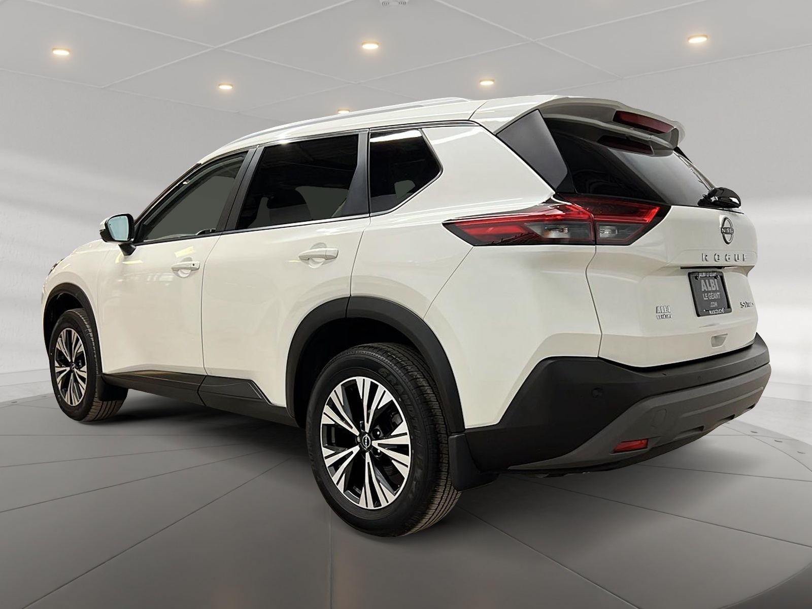 Nissan Rogue SV TOIT PANO 4RM 2023 — photo 6