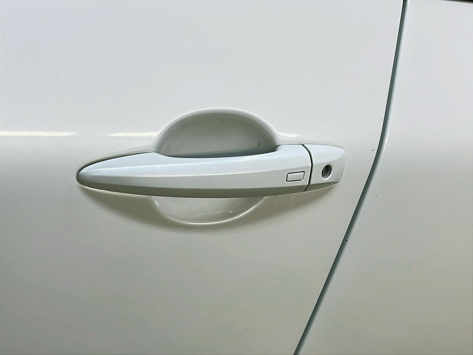 Nissan Rogue SV MIDNIGHT CUIR TOIT PANO 4RM 2023 - image #27