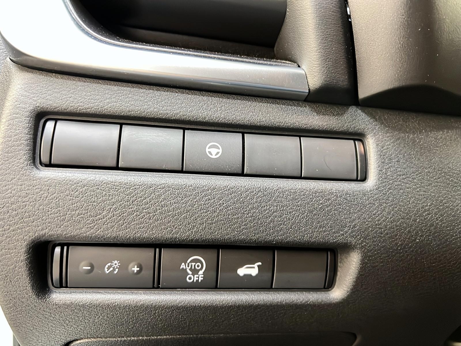 Nissan Rogue 2023 - Image #23