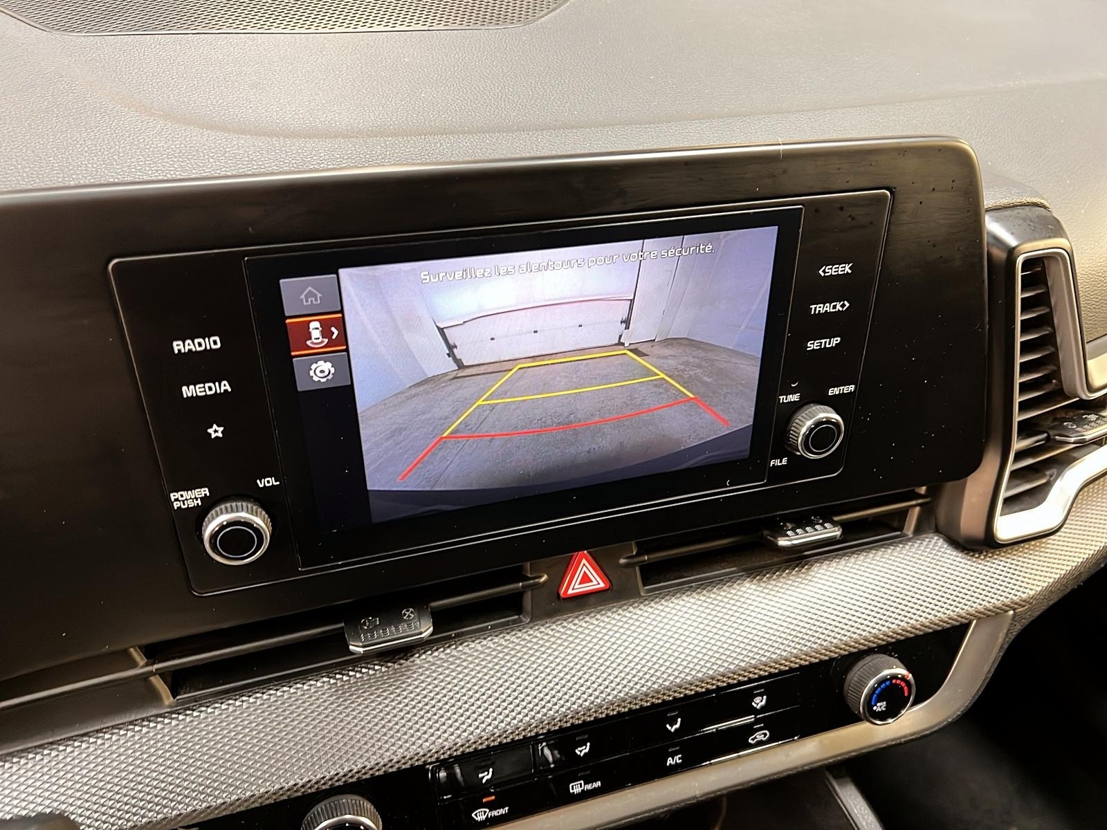 Kia Sportage LX 2023 - image #16