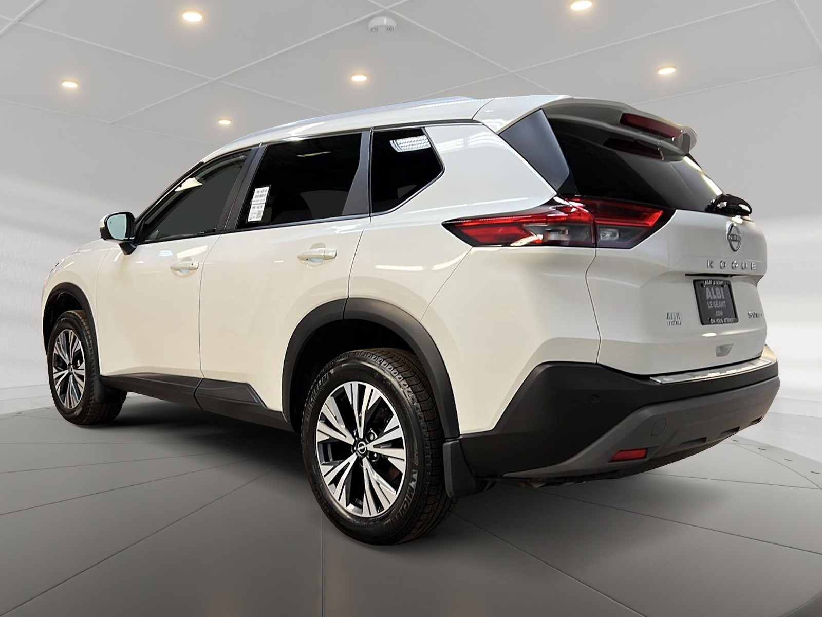 Nissan Rogue SV TOIT PANO 4RM 2023 — photo 6