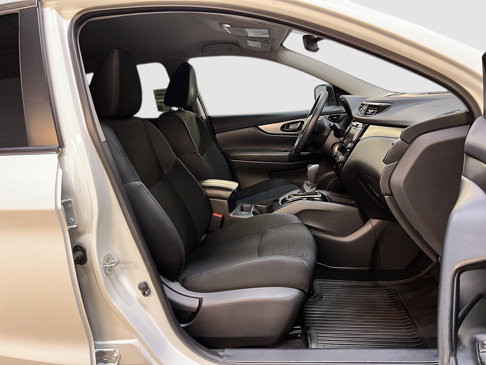 Nissan Qashqai S 2023 - image #8