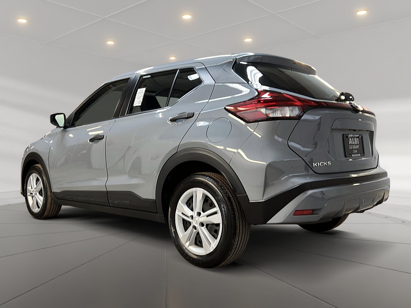 Nissan Kicks S 2023 — photo 6