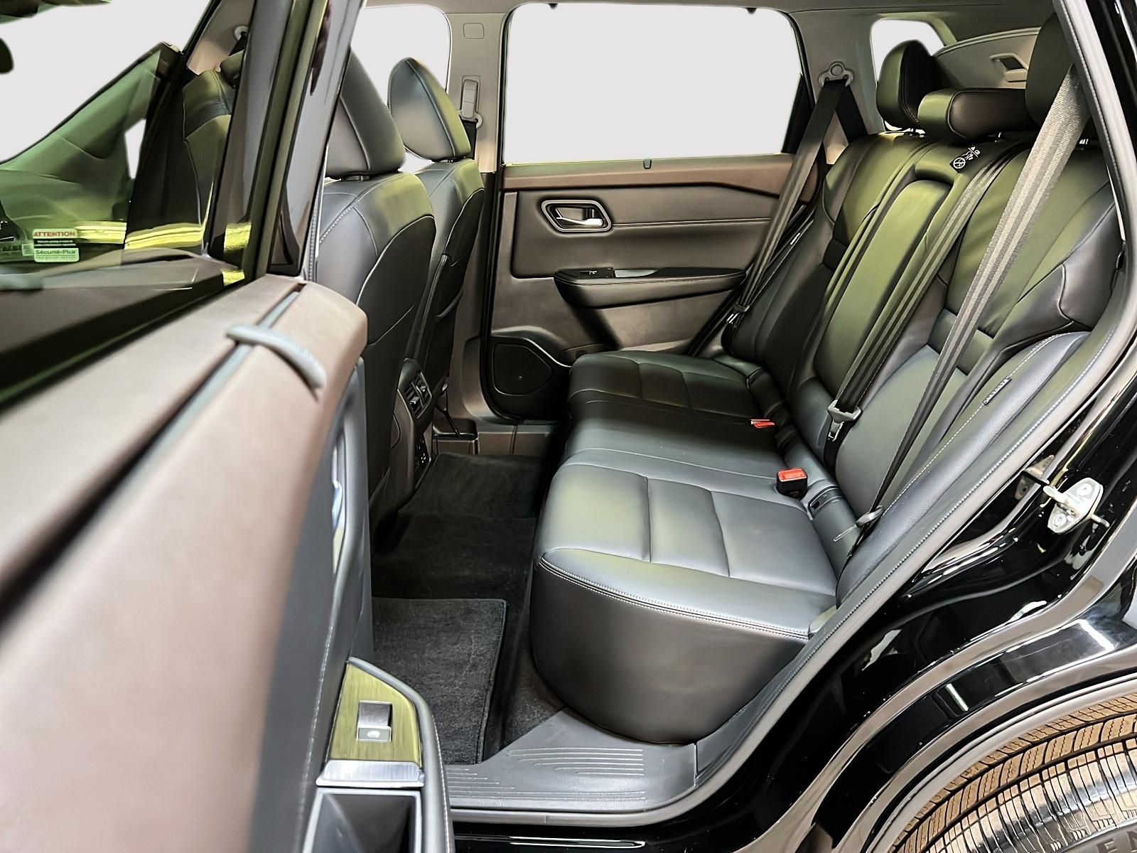 Nissan Rogue 2023 - Image #9