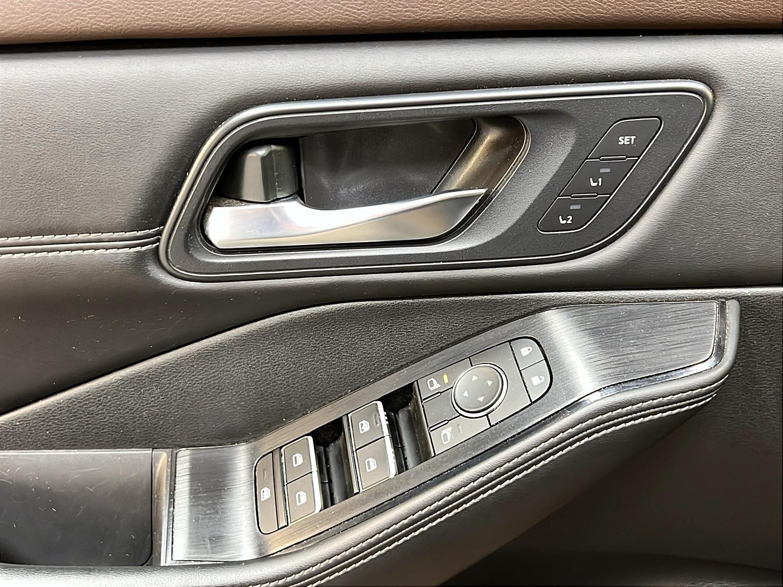 Nissan Rogue 2023 - Image #25