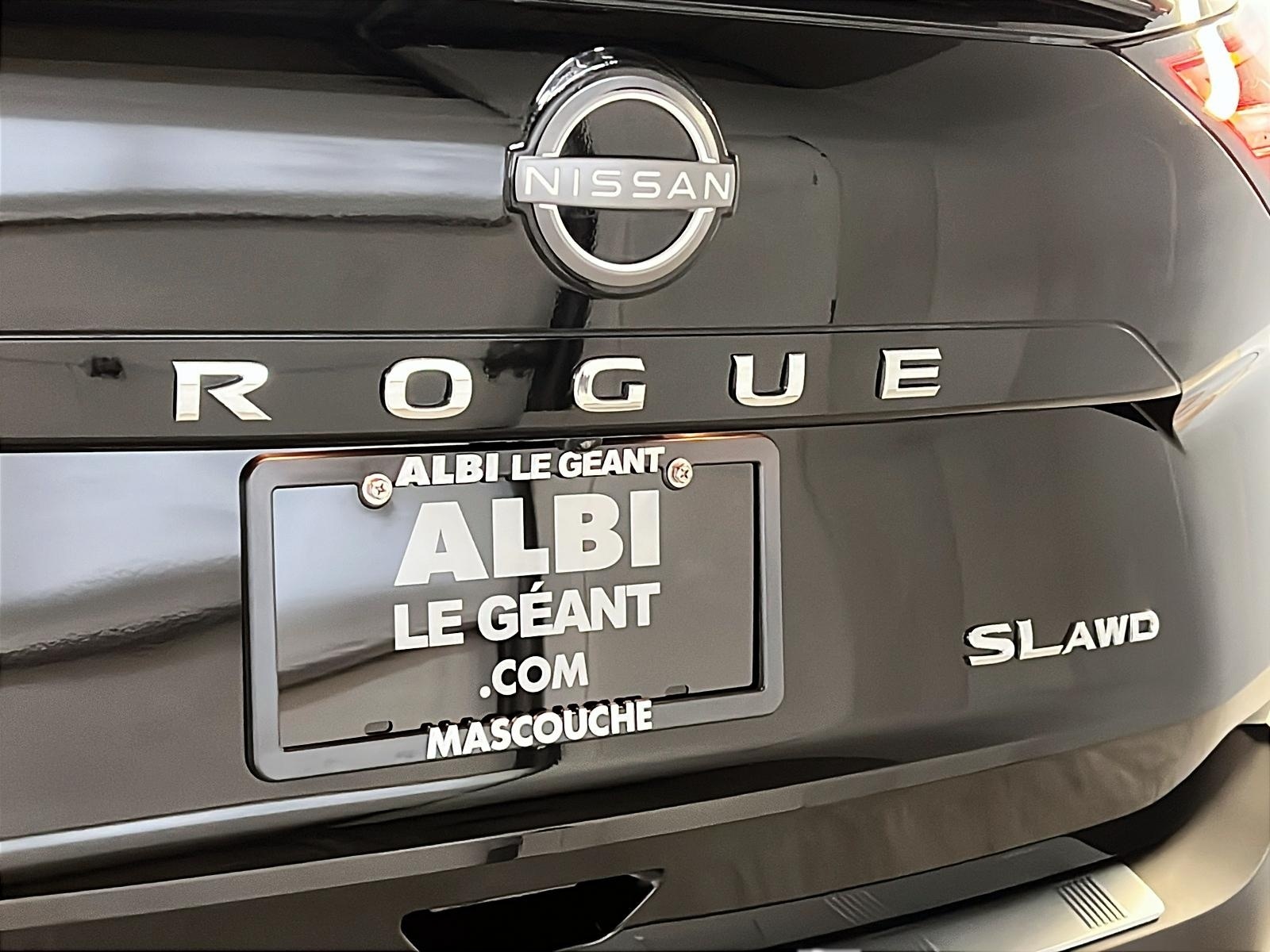 Nissan Rogue SL CUIR TOIT PANO NAV 4RM 2023 - image #29