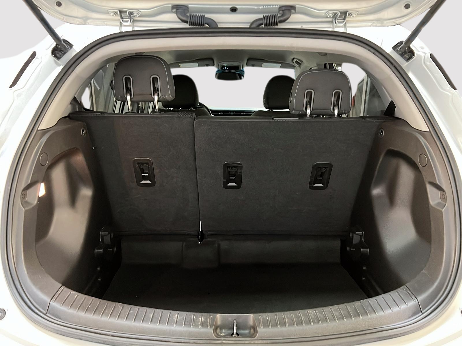 Chevrolet Bolt EV 1LT 2023 - image #12