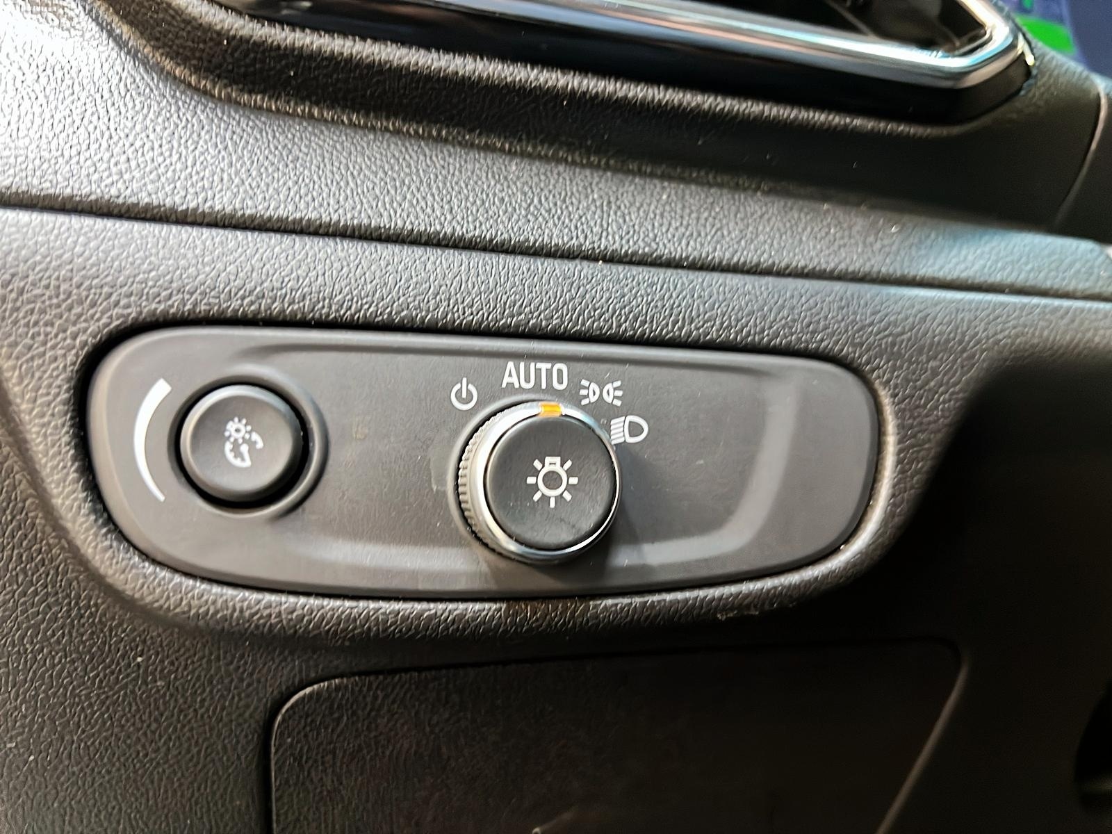 Chevrolet Bolt EV 2023 - Image #20