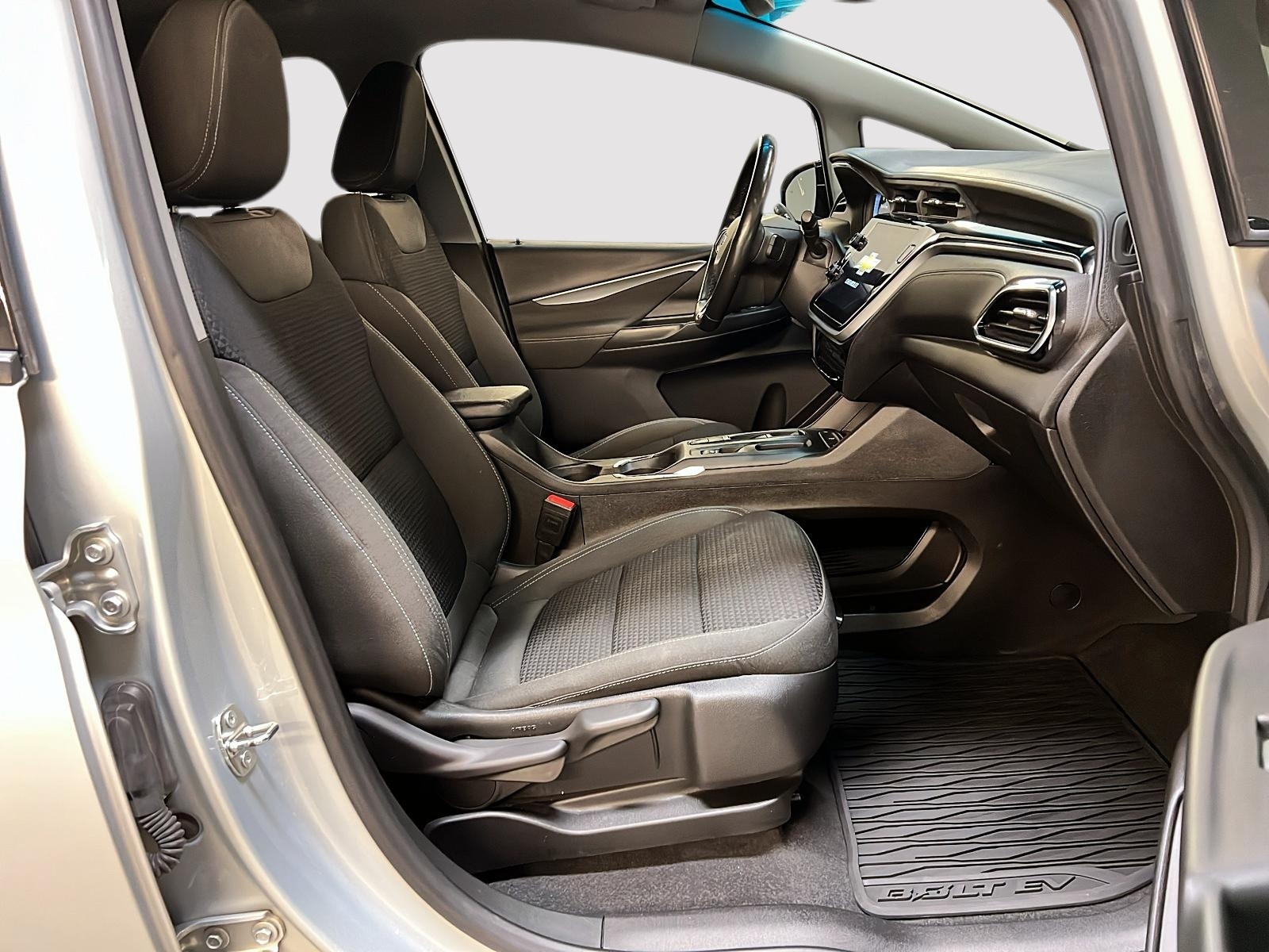 Chevrolet Bolt EV 2023 - Image #8