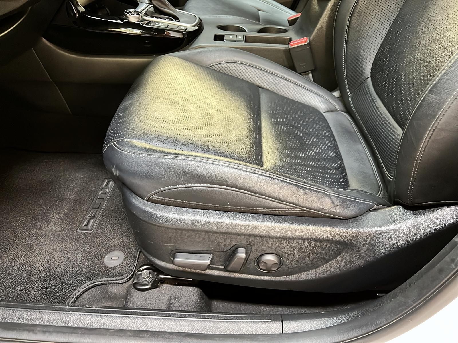 Kia SELTOS EX PREMIUM CUIR TOIT NAV 4RM 2022 - image #25