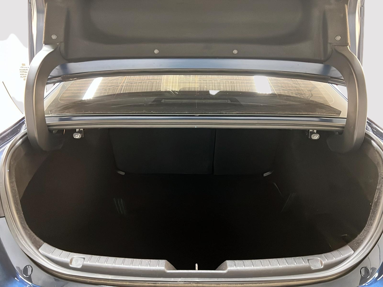 Mazda Mazda3 GT CUIR TOIT NAV 4RM 2022 - image #13