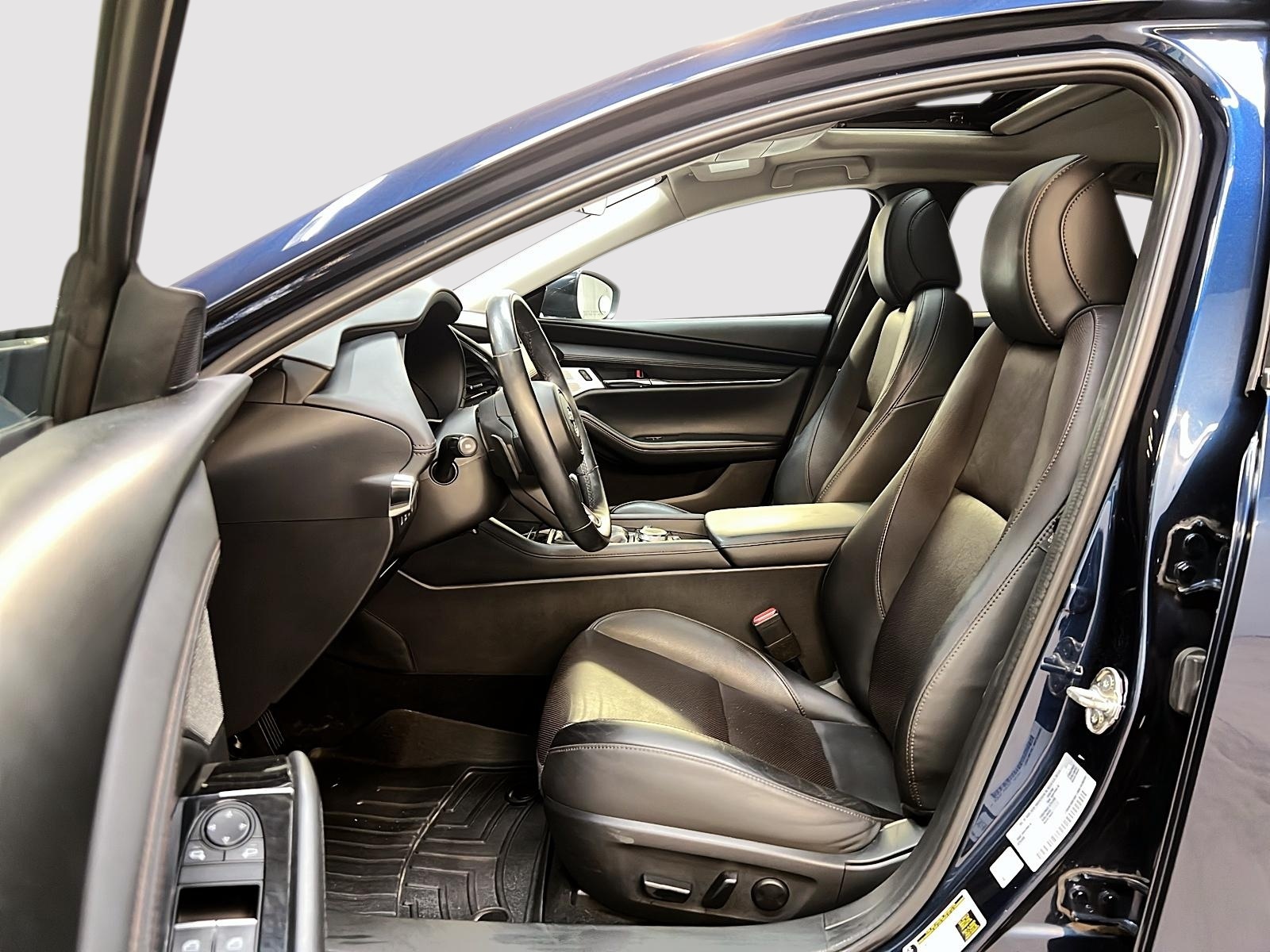 Mazda Mazda3 2022 - Image #7