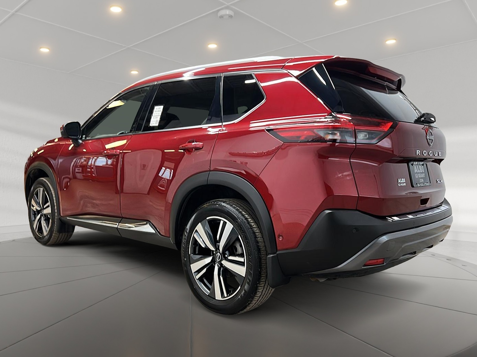 Nissan Rogue SL CUIR TOIT PANO NAV 4RM 2023 — photo 6
