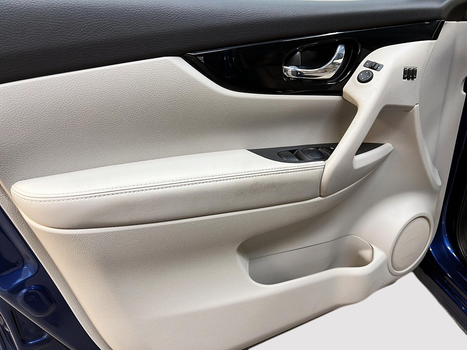 Nissan Qashqai 2023 - Image #24