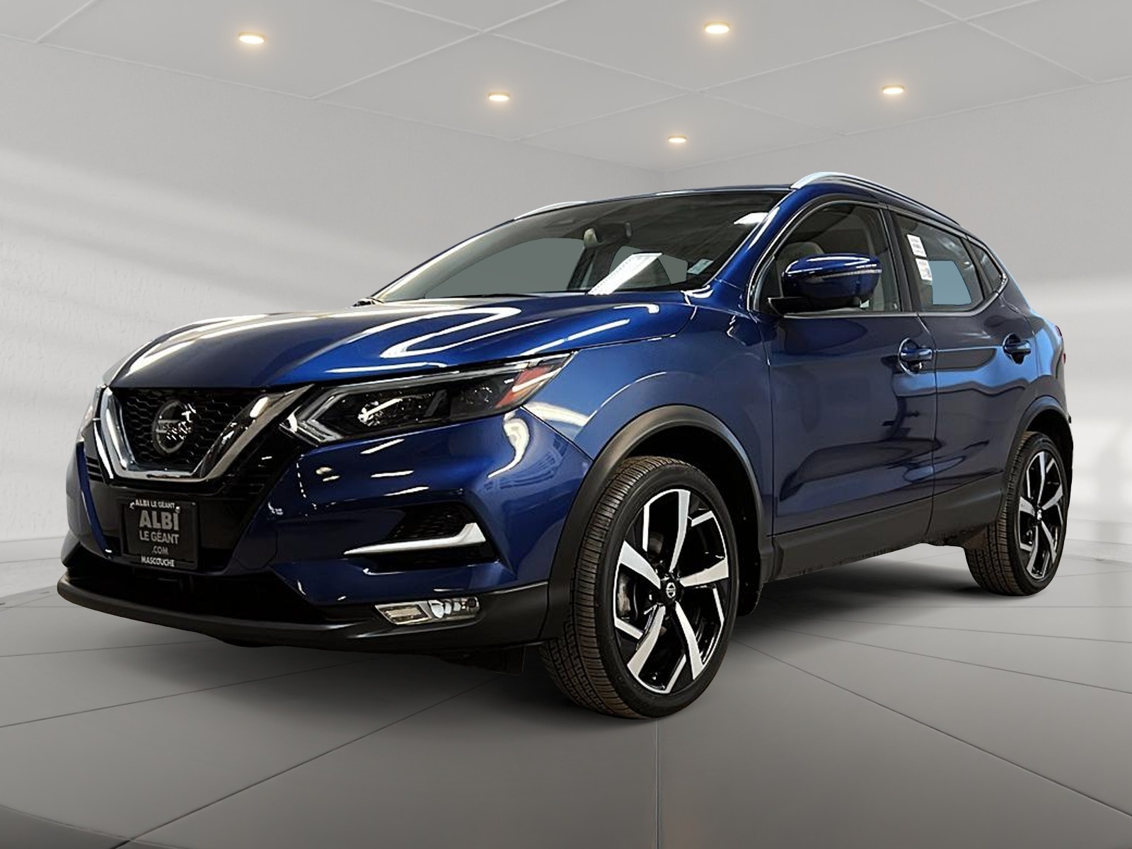 Nissan Qashqai SL CUIR TOIT NAV 4RM 2023 - image #1