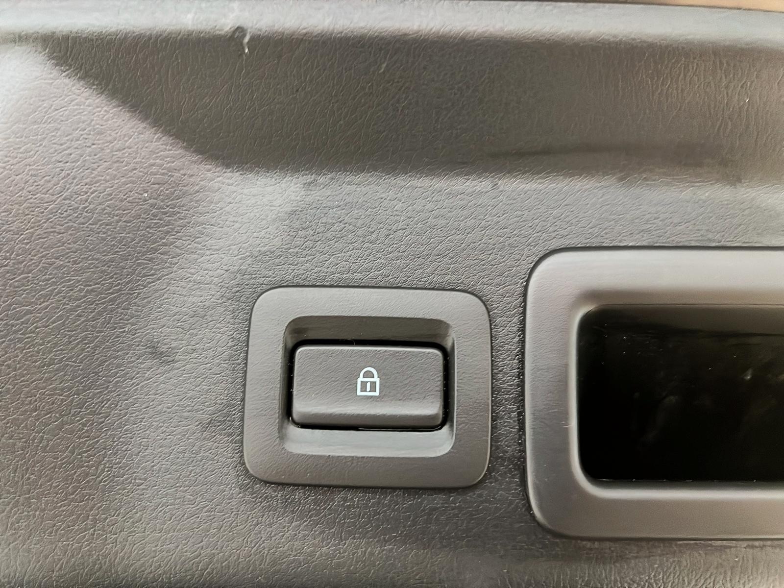 Mazda MX-30 GS NAV 2022 - image #13