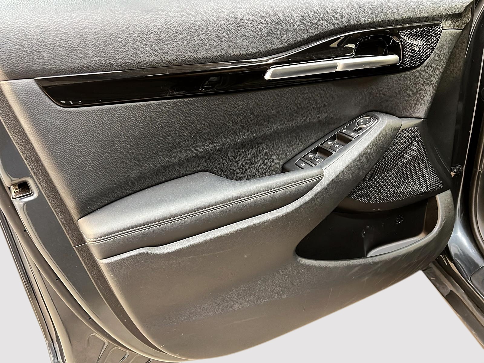 Kia SELTOS 2023 - Image #24