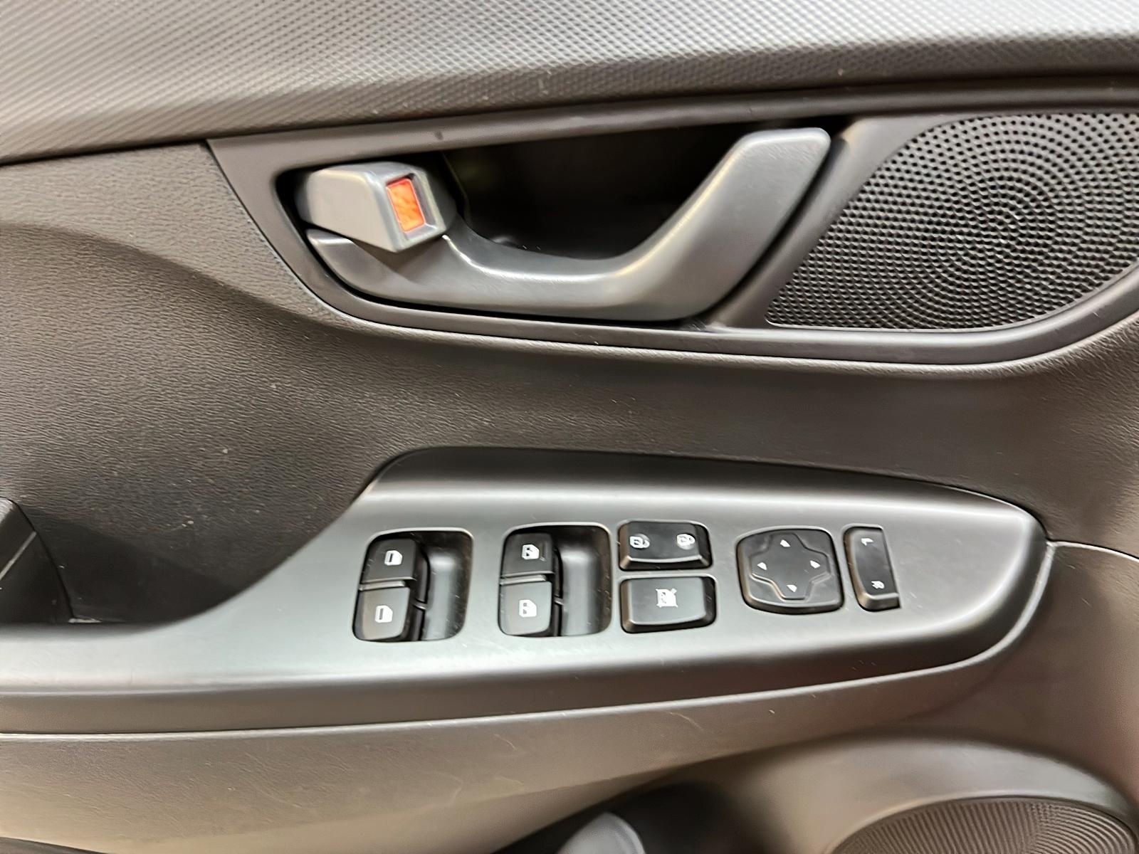 Hyundai Kona 2022 - Image #21