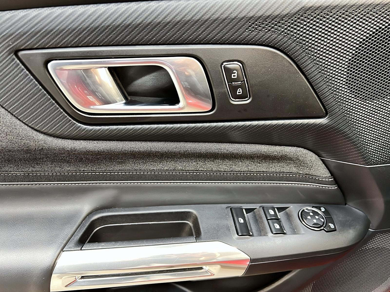 Ford Mustang ECOBOOST CONVERTIBLE 2024 - image #24