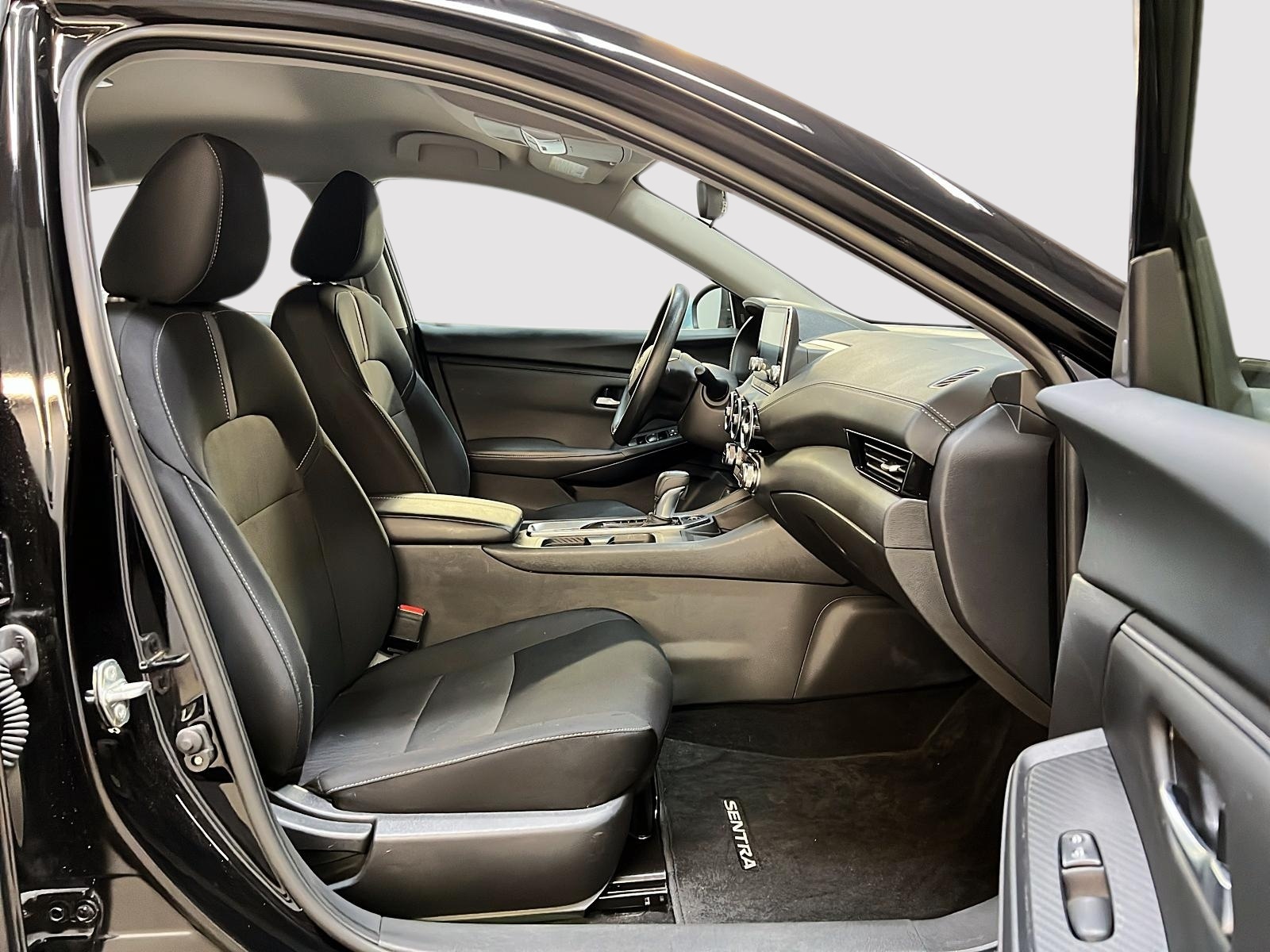 Nissan Sentra SV 2024 - image #8